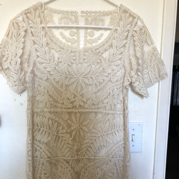 Mesh pool/ beach coverup - Picture 1 of 6